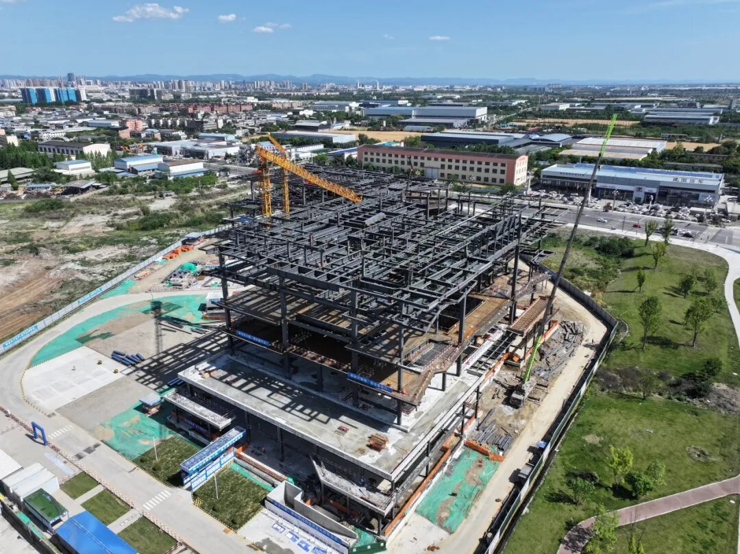 一線傳真│奮斗不止，筑鼎未來——市博物館建設項目主體結構順利封頂
